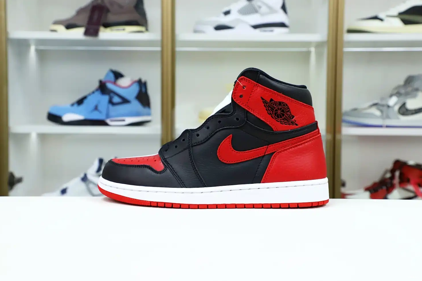 Kimikick TO AIR CHICAGO RETRO HIGH NRG 'HOMAGE JORDAN 1 HOME' OG EXCLUSIVE 0502